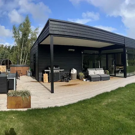 Feriehus Modern Holiday In Marielyst *